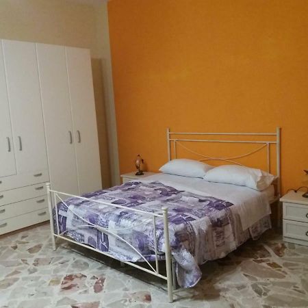 Licata Posti Letto Hotel Трапани Екстериор снимка